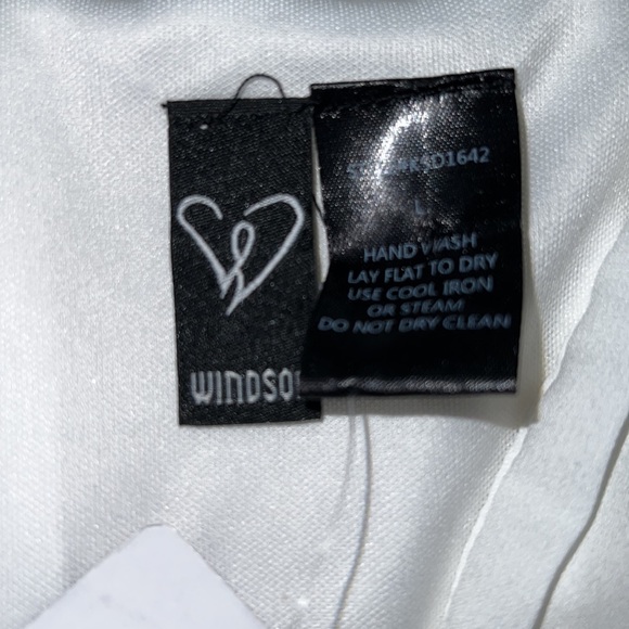 NWT Windsor Short Sleeve Corset Closure Cropped Top Size Large - Picture 4 of 5